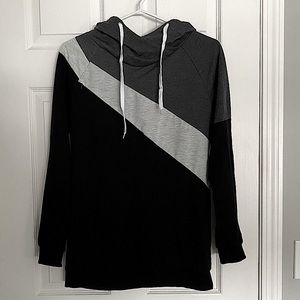 Color Block Breastfeeding Hoody Size Medium